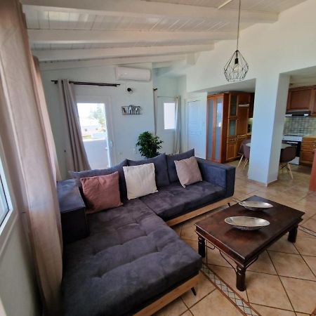 Astra Sea View Apartment, Sea Front Kokkini Hani Exterior photo
